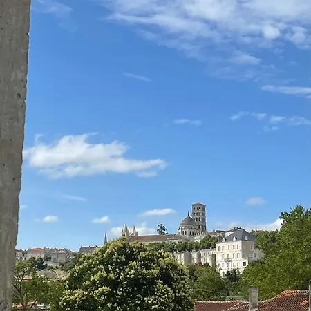 Le Bellevue - Spacieux Et Calme Angouleme Exterior photo